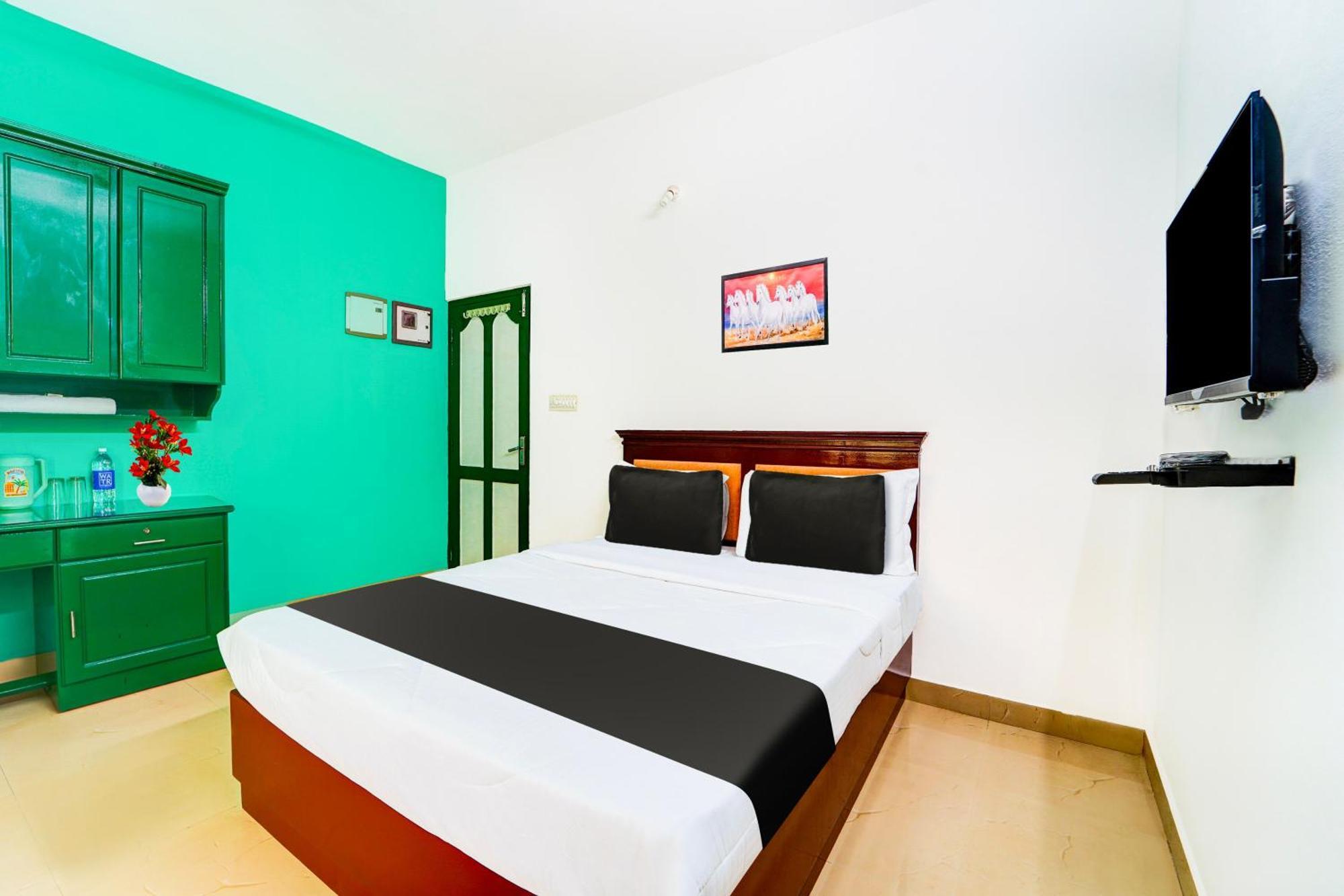 Super Hotel O Vennala Near Palarivattom Kochi Luaran gambar